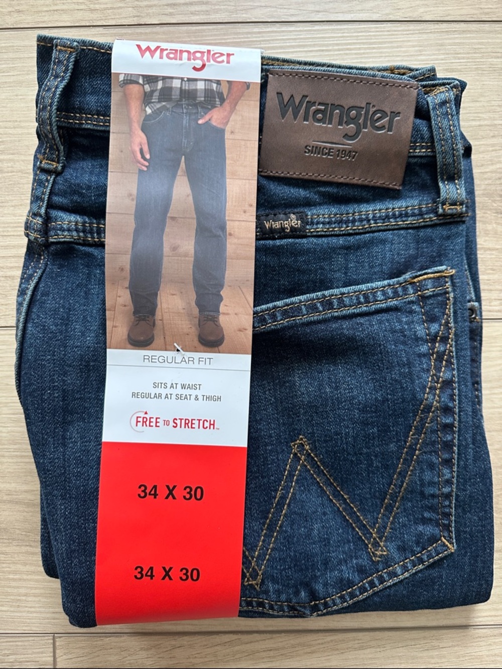 NWT Wrangler Men's Regular Fit Jeans Size 34x30, 38x30, 38x32